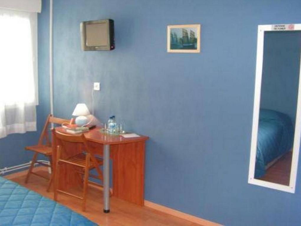 Au P'Tit Quinquin Hotel Le Val-Saint-Père Kamer foto