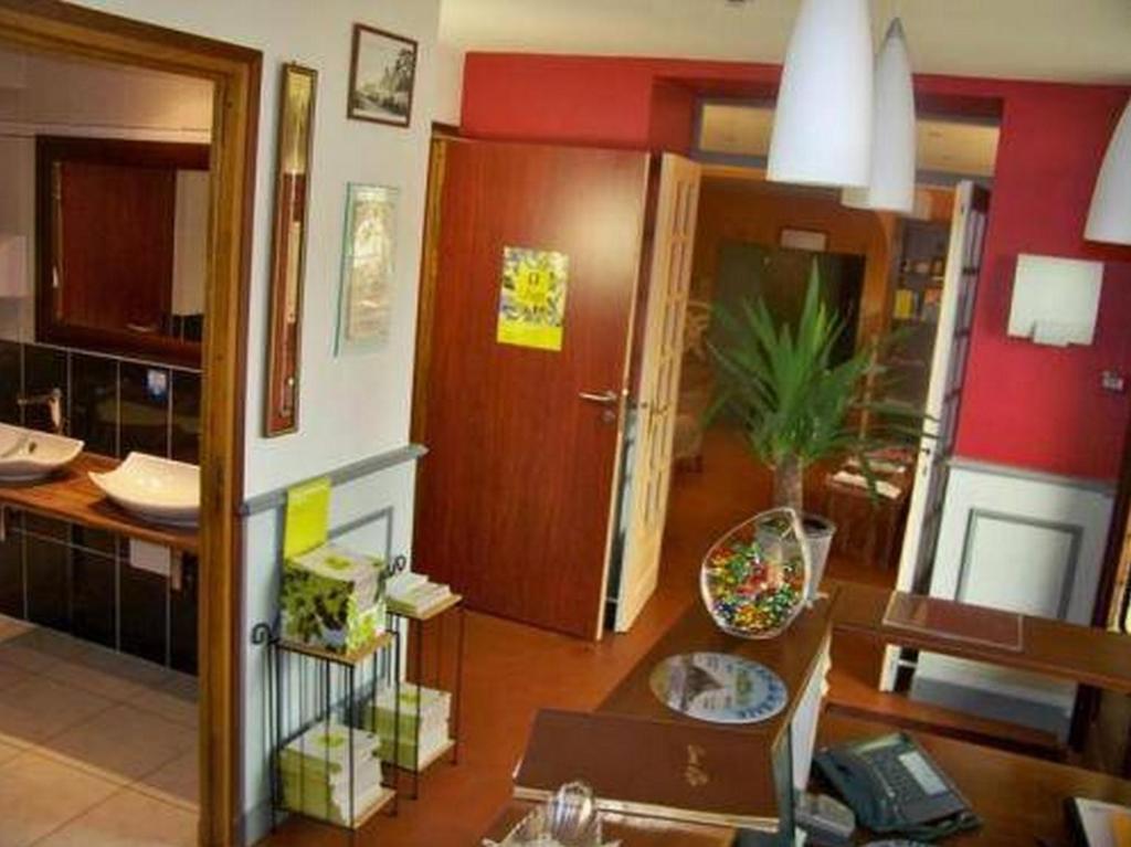 Au P'Tit Quinquin Hotel Le Val-Saint-Père Buitenkant foto