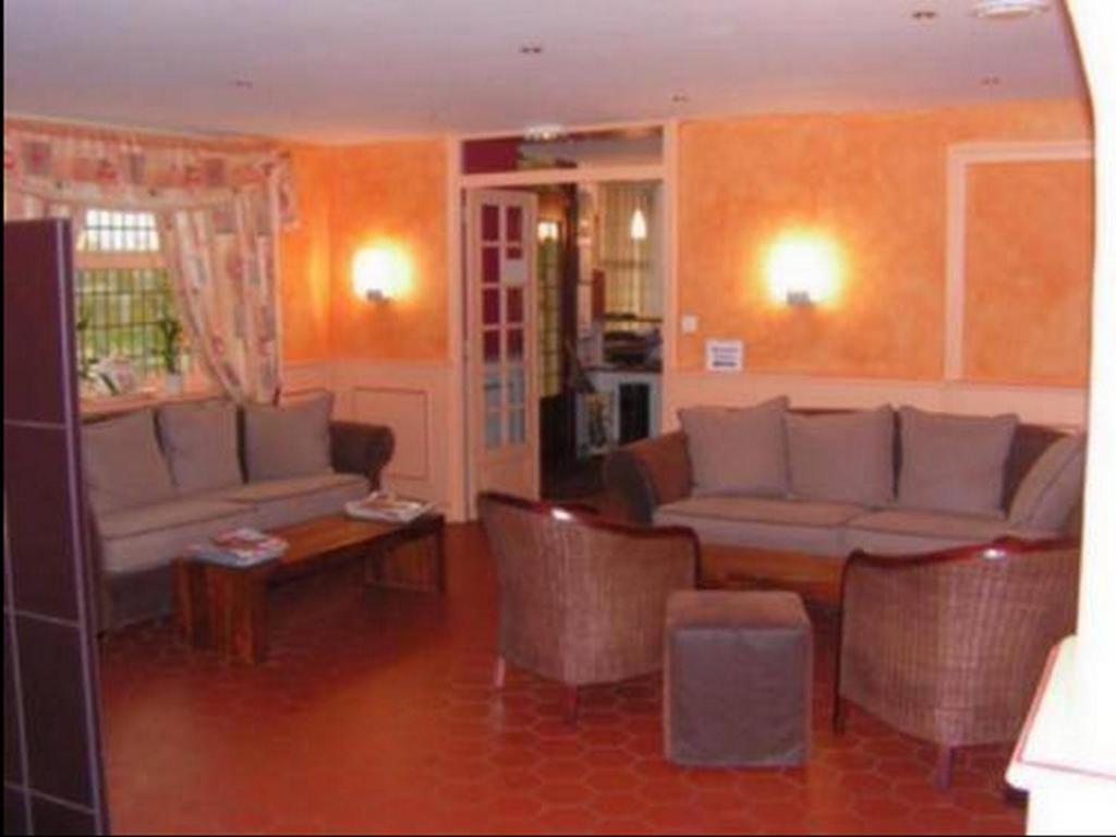 Au P'Tit Quinquin Hotel Le Val-Saint-Père Buitenkant foto