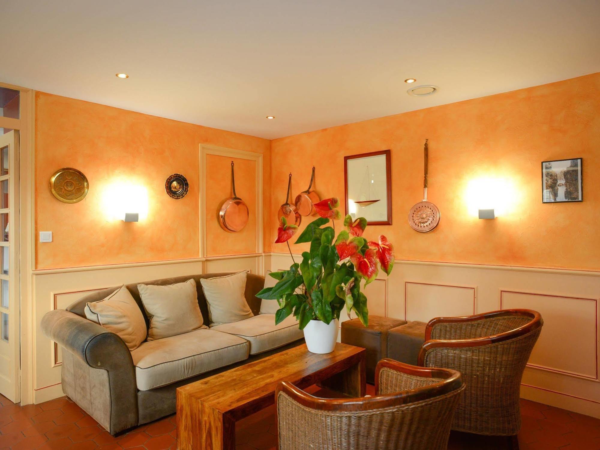 Au P'Tit Quinquin Hotel Le Val-Saint-Père Buitenkant foto